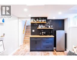 217 DIXON Street - 15