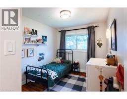 217 DIXON Street - 7