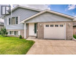 718 EDGAR Street W - 1