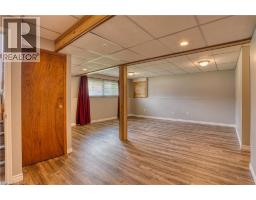 718 EDGAR Street W - 26