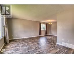 718 EDGAR Street W - 9
