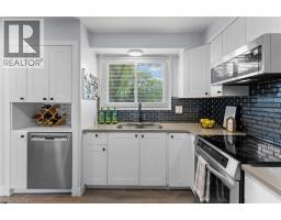 3322 ADDISON Avenue UnitNo. 10 - 11