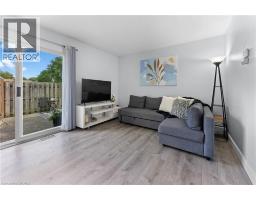 3322 ADDISON Avenue UnitNo. 10 - 19
