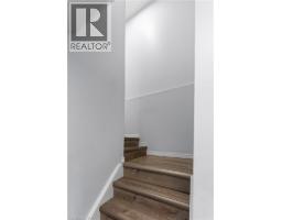 3322 ADDISON Avenue UnitNo. 10 - 20