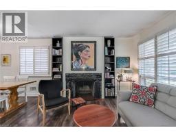 17 ORCHARD Crescent - 12