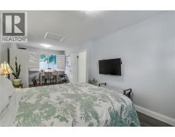 17 ORCHARD Crescent - 23