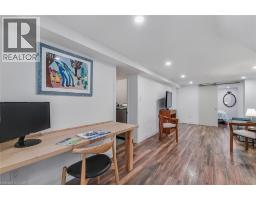 17 ORCHARD Crescent - 25