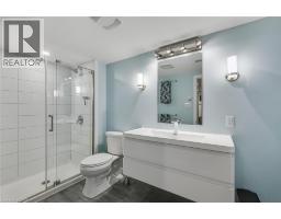 17 ORCHARD Crescent - 28