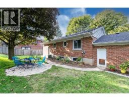 17 ORCHARD Crescent - 38