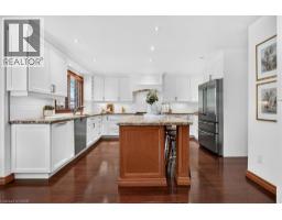 339 KINGSWAY Place - 10