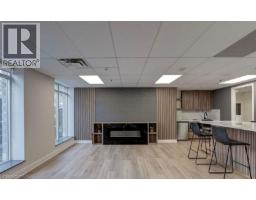 140 BATHURST Street UnitNo. 207 - 6