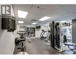 140 BATHURST Street UnitNo. 207 - 9