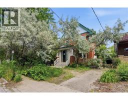 45 PANDORA Avenue N - 9