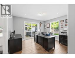 1119 POWERLINE Road E - 17