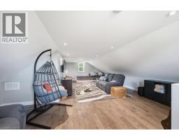 1119 POWERLINE Road E - 27