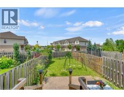 48 CLOUGH Crescent - 32