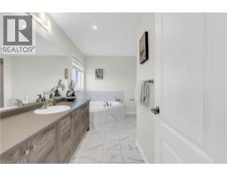 28 MAGDALENA Street - 22