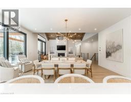 11 GLEN EAGLE Court - 11