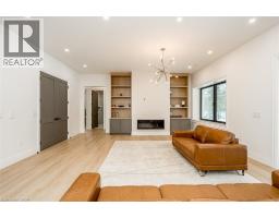 11 GLEN EAGLE Court - 30