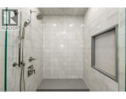 11 GLEN EAGLE Court - 37