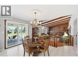24 RENFREW Drive - 10