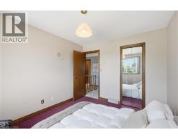 24 RENFREW Drive - 27