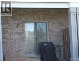 8 HEMLOCK Way UnitNo. 6 - 9