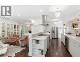 3411 LANSDOWN Drive - 6