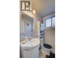99 HIGHMAN Avenue - 30