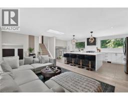 9 LESLIE Drive - 10