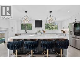 9 LESLIE Drive - 12