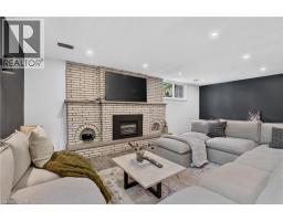 9 LESLIE Drive - 34