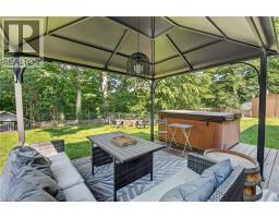 9 LESLIE Drive - 39