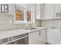 8776 DOGWOOD Crescent - 17