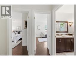 16 CARRINGTON Court - 15