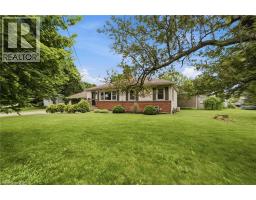 16 CARRINGTON Court - 2