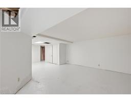 16 CARRINGTON Court - 21
