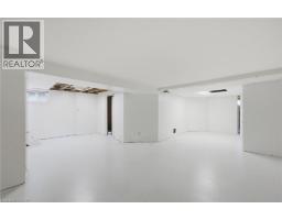 16 CARRINGTON Court - 22