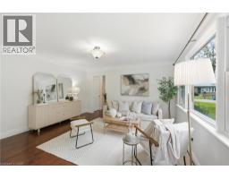16 CARRINGTON Court - 8