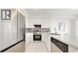 12 EDMINSTON Drive - 11