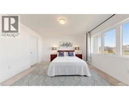 12 EDMINSTON Drive - 18