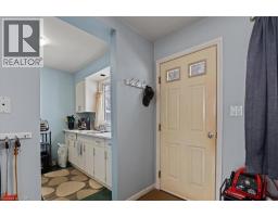 85 ELM Street - 14
