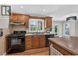 26 UNITY SIDE Road - 17