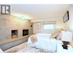 4299 LAKESHORE Road - 34