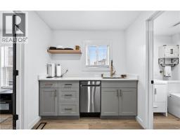 56 DECEW Street - 15