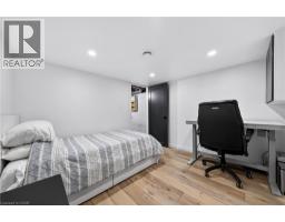 56 DECEW Street - 26