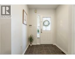 53 DILLS Crescent - 3