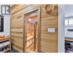 408 SAVILLE Crescent - 44