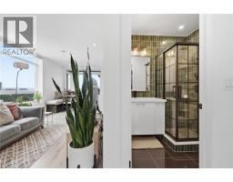 455 CHARLTON Avenue E UnitNo. 403 - 15