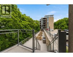 455 CHARLTON Avenue E UnitNo. 403 - 29